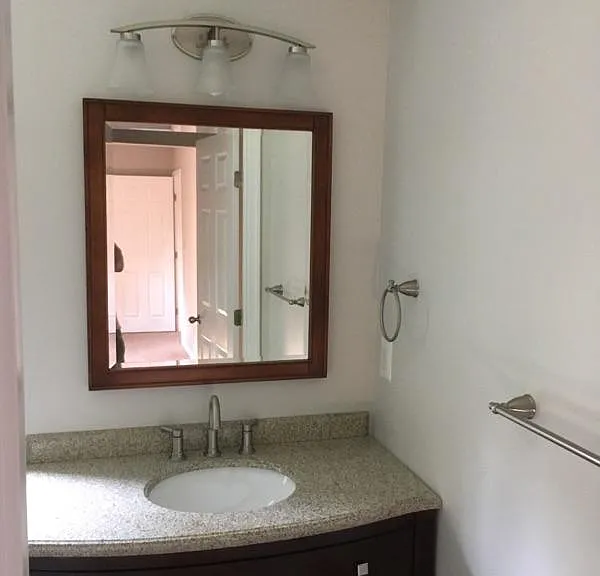 973 Round Top Dr — Photo 5