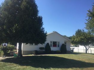 11 Balfour Dr, Wappingers Falls, NY 12590