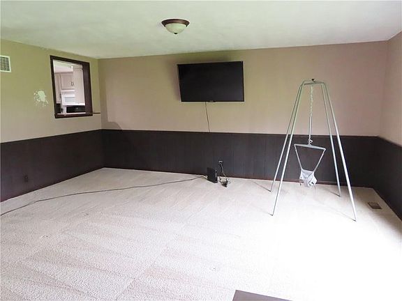 3rd image of 1201 S Durbin Dr