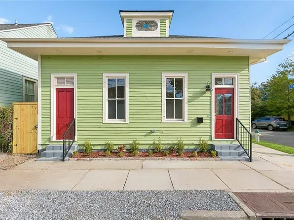 5467 Dauphine St, New Orleans, LA 70117