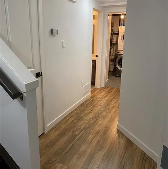 44 Franklin St S — Photo 4