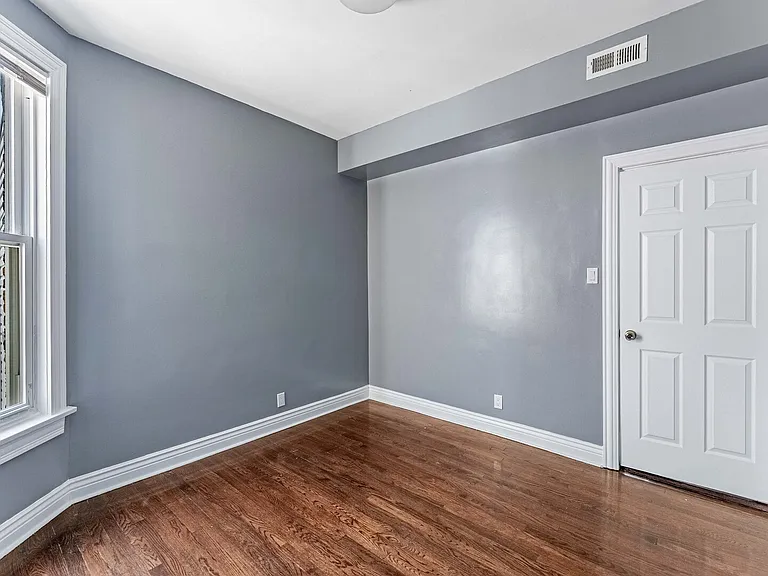 3535 W Walnut St #2 — Photo 13