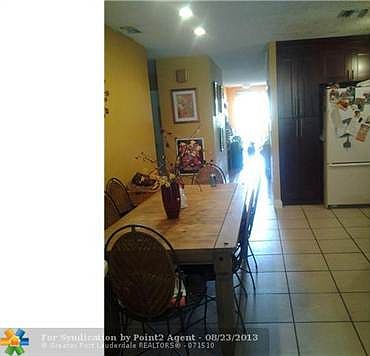 4th image of 9284 NW 13th Pl