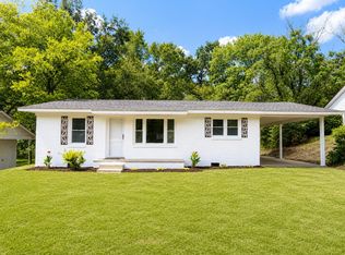 276 Oak St, Selmer, TN 38375