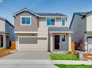 18915 SW Twin Peaks Ln, Beaverton, OR 97007