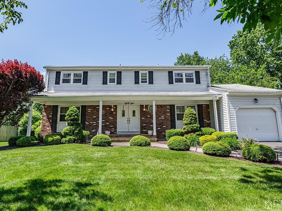 35 Virginia St, Kendall Park, NJ 08824 Zillow