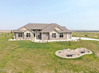 12004 Acadia Dr, Bismarck, ND 58503