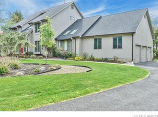 191 Lamdan Ln, Toms River, NJ 08753