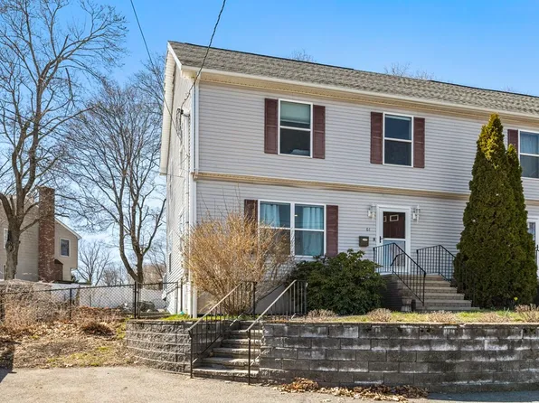 61 Bussey St #61, Dedham, MA 02026