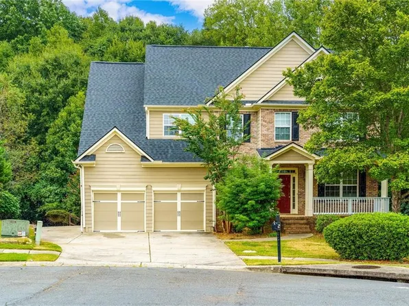 2440 Sahale Falls Ct, Braselton, GA 30517