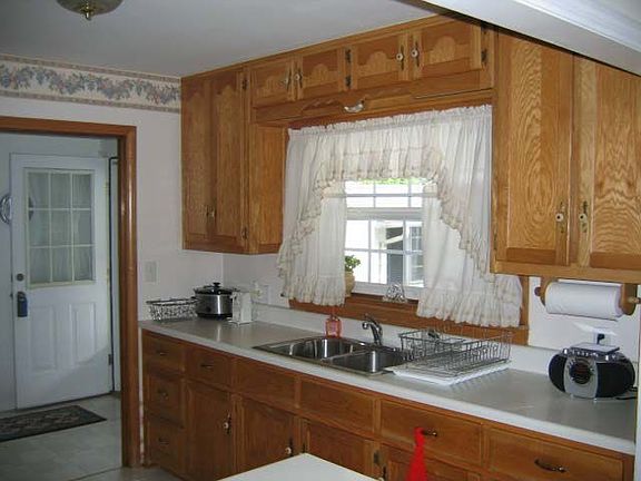 Kitchen: new cabinets