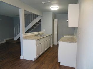 820 W Tiffany Dr APT 2, Mangonia Park, FL 33407