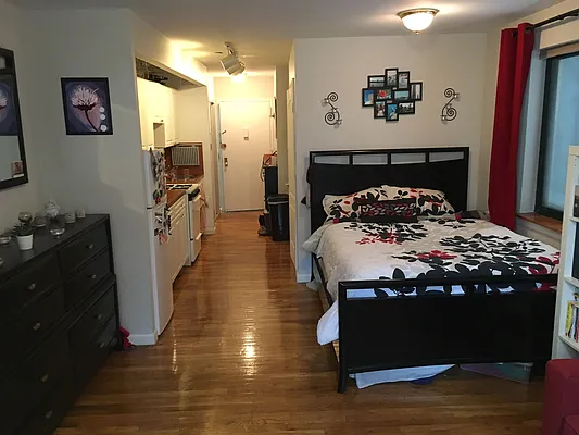 Rented by The MJS Group NY LLC | media 12