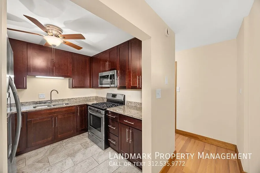 1209 N Harlem Ave Unit 5 — Photo 3