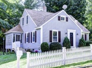 9 Taylor St, Salem, NH 03079