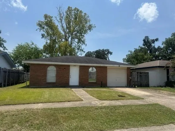 2529 Joy Ann Dr, Marrero, LA 70072