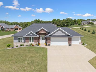 2021 Cedar Hill Ave SE, Dyersville, IA, 52040