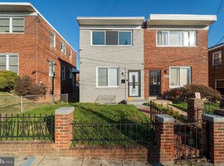 1572 41st St SE, Washington, DC 20020