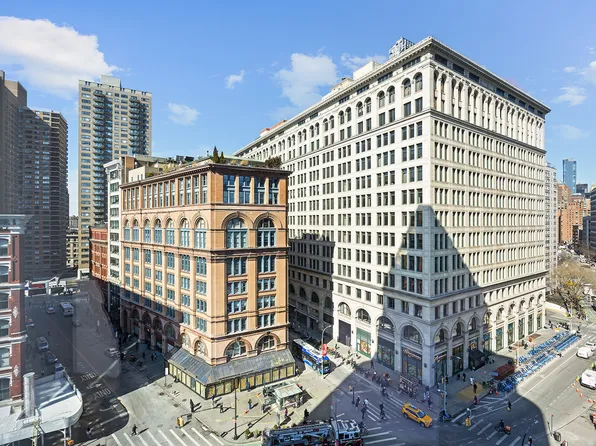 445 Lafayette Street 9A image 20 of 21