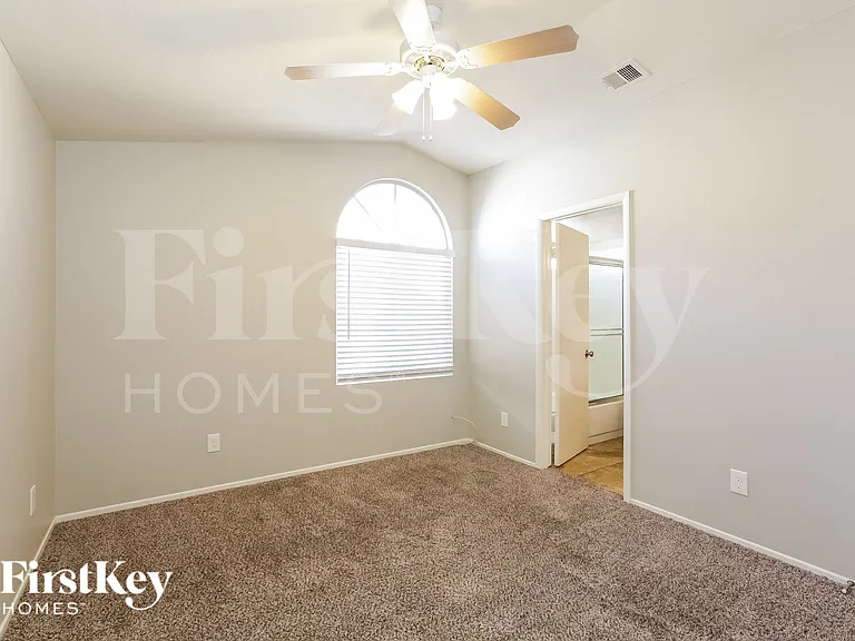 7090 Orange Grove Ln — Photo 9