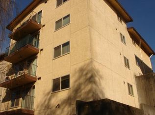 9221 Greenwood Ave N APT 4, Seattle, WA 98103