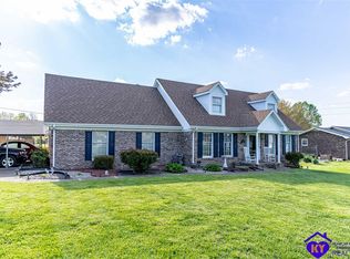 153 Cammi Dr, Shepherdsville, KY 40165