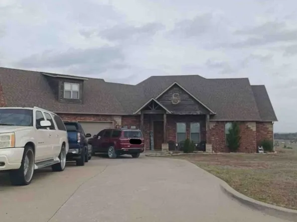 376 W 72nd St S, Muskogee, OK 74401