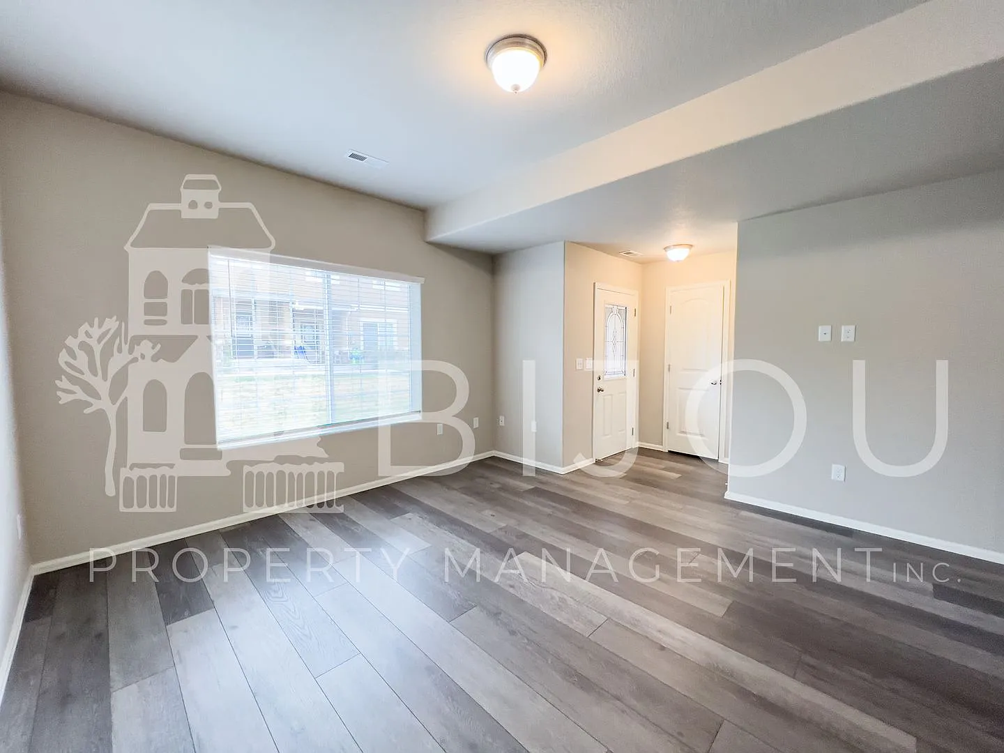 East Woodmen Townhome — Photo 3