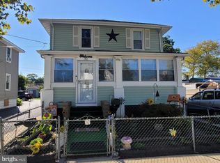 311 W Peach St, Vineland, NJ 08360