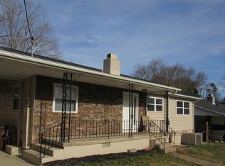 103 Parker Rd, Oak Ridge, TN 37830