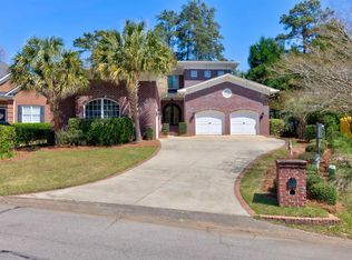 108 Raymond Cir, Lexington, SC 29072