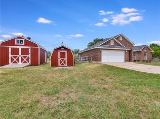 106 Creek Ridge Dr, Bastrop, TX 78602