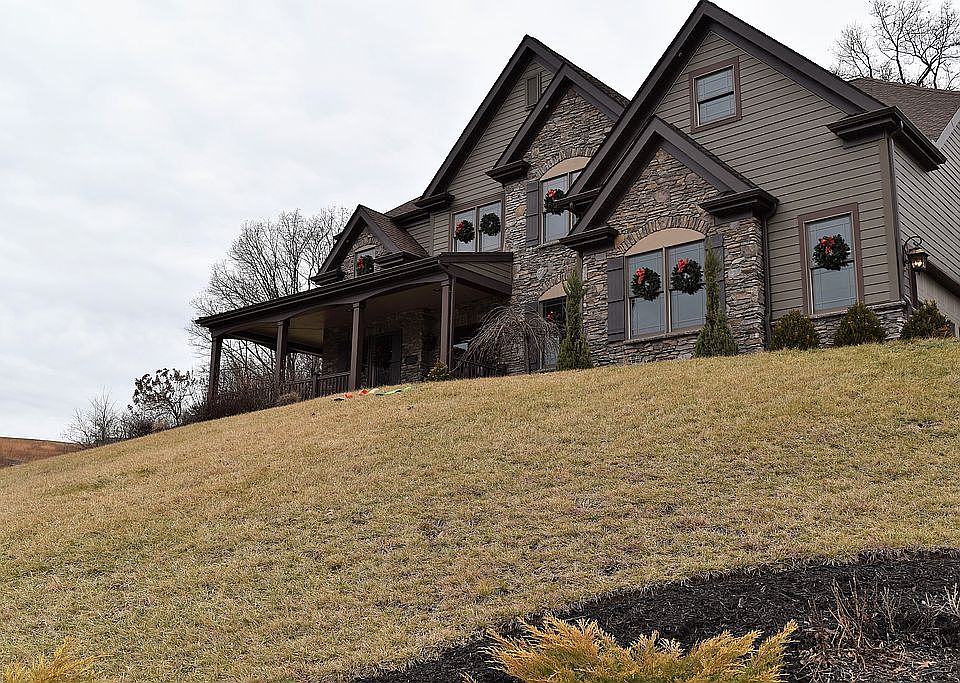 1st image of 1201 Paradise Point Ct