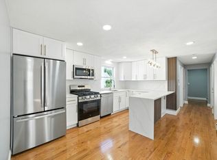 24 Stephen St #2, Lynn, MA 01902