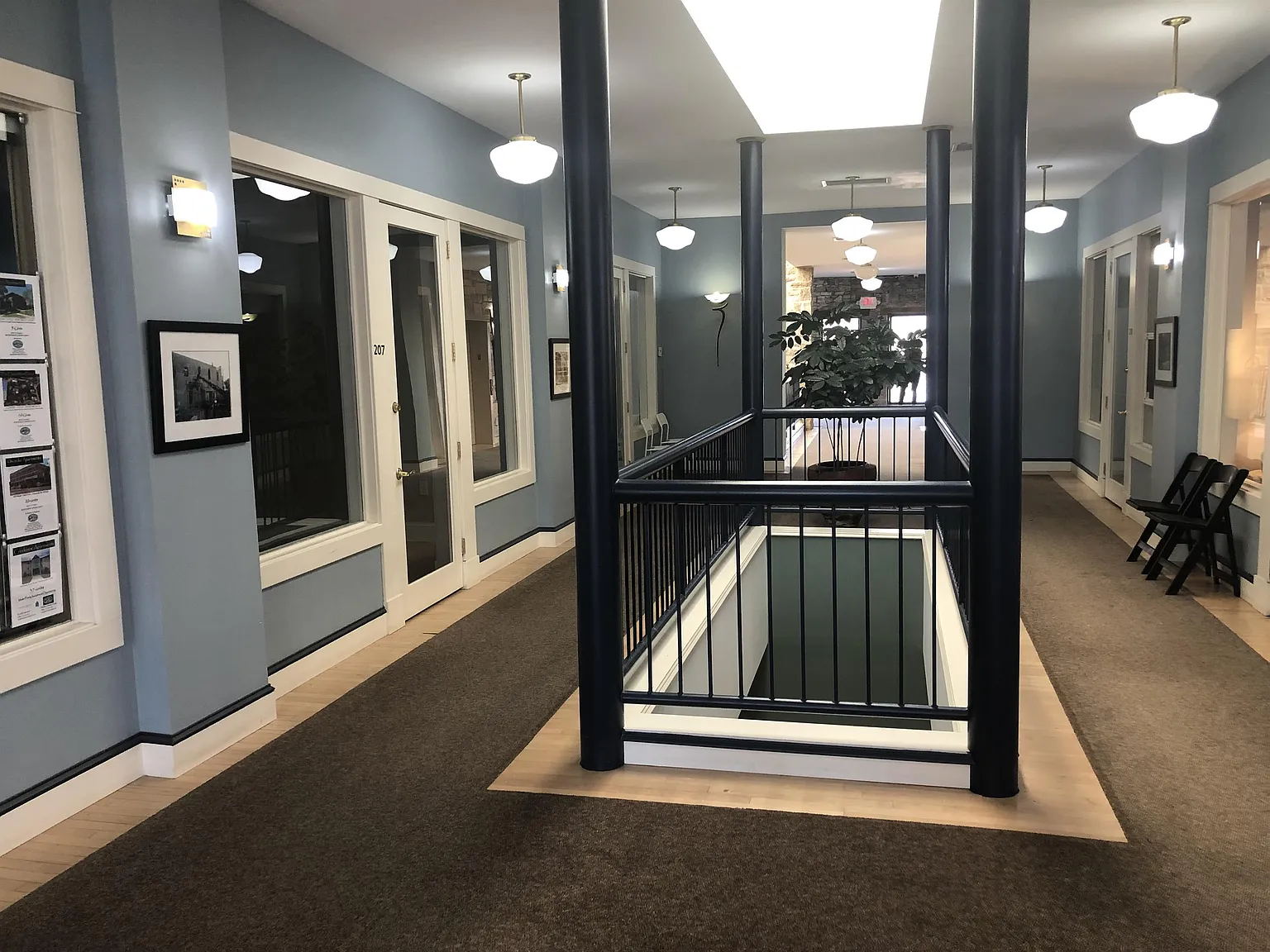 Jono Gardens LLC - 207 — Photo 3