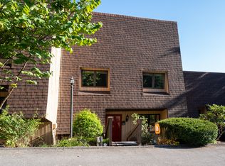 330 Summer Pl #330, Johnson City, TN 37601