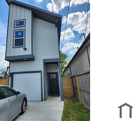 1st image of 3320A Francis St