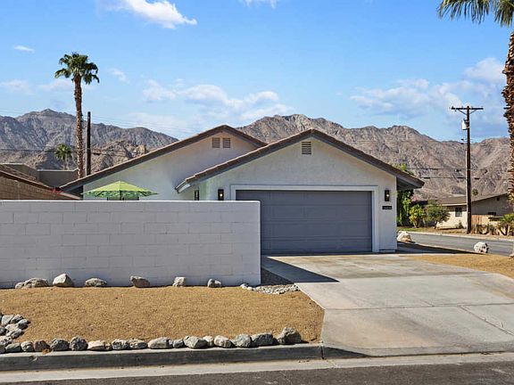 2nd image of 54015 Avenida Herrera