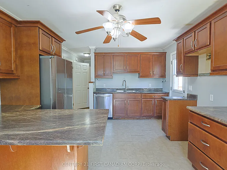 1218 Hamilton Rd — Photo 10