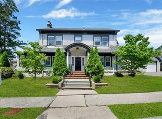 62 Waller Avenue, White Plains, NY 10605