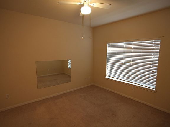 4th image of 447 W Longleaf Dr APT 507