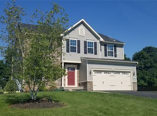 5858 Strawmount Trl, Chittenango, NY 13037
