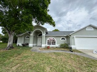 1885 Fox Bay Dr, Melbourne, FL 32934