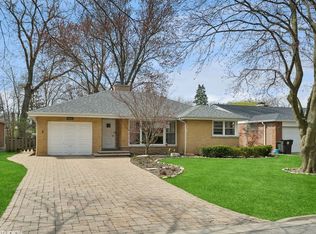 4045 Greenwood St, Skokie, IL 60076