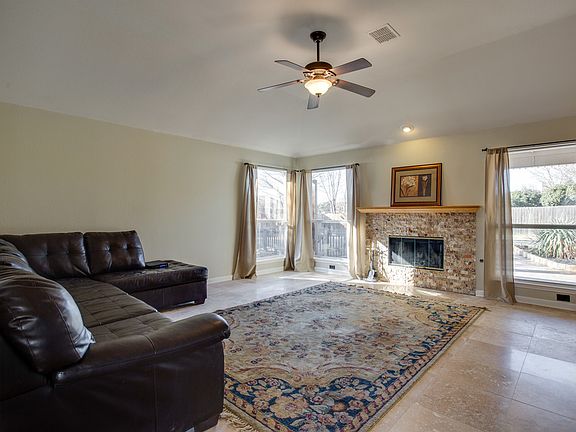3rd image of 5001 Timberland Pkwy