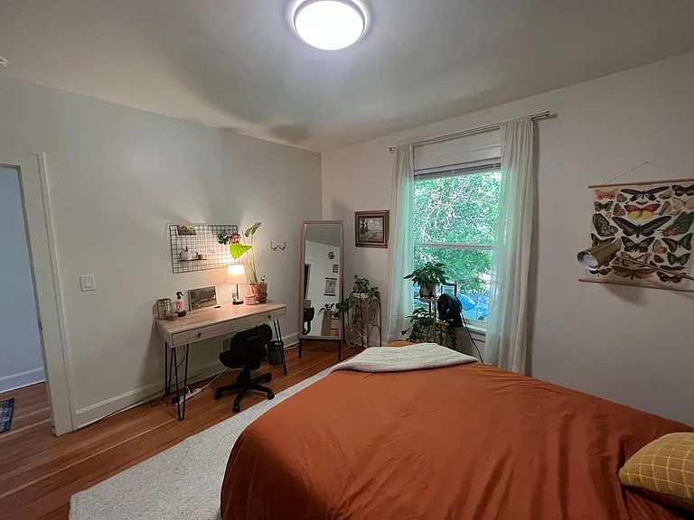 531 Federal Ave E — Photo 29
