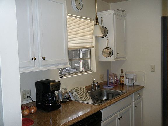 5th image of 2605 N Treasure Pt