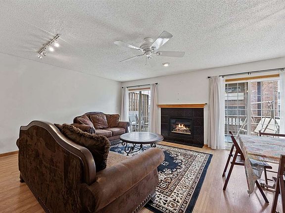 3rd image of 1519 Ranier Dr