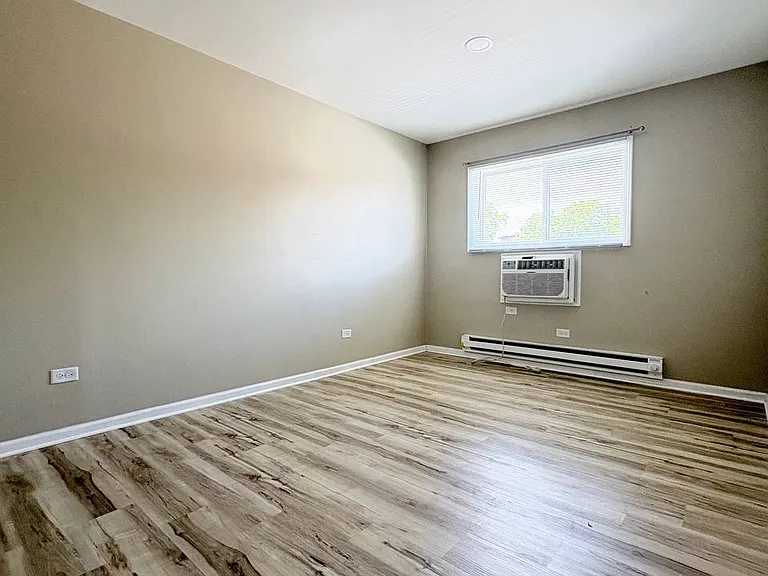 1527 Norway Ln #2B — Photo 14