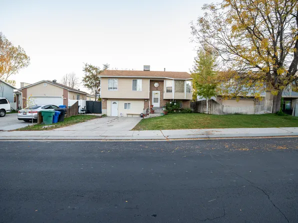 4983 Shooting Star Ave, West Jordan, UT 84081